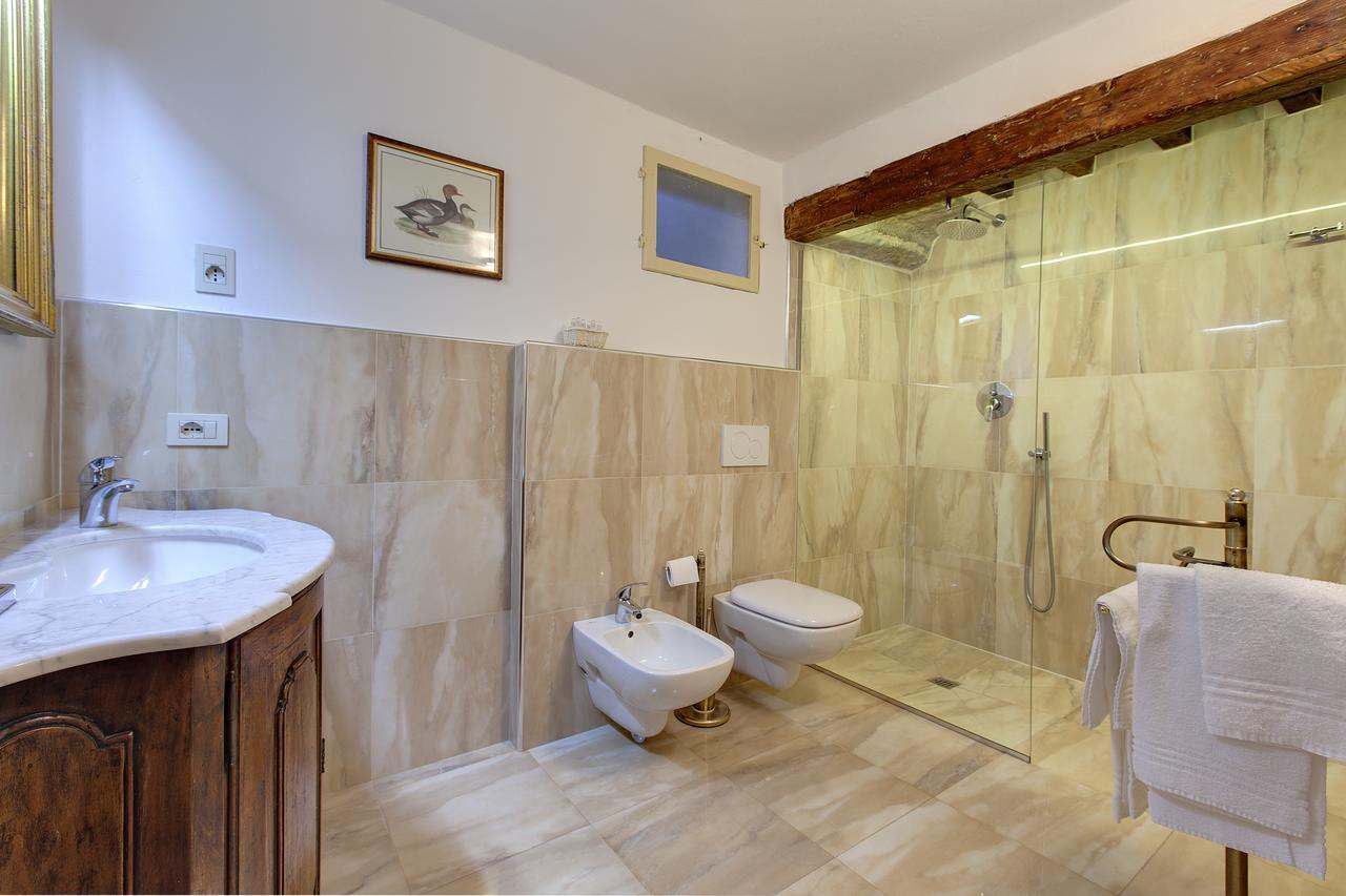 Ferienwohnung Palazzo Bucciolini Florenz Zimmer foto